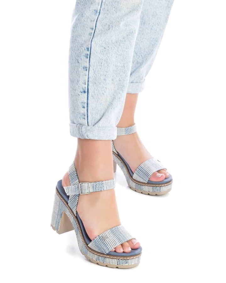 Sandalias con Plataforma Color Jeans Marca Refresh RF170651 35 / CELESTE